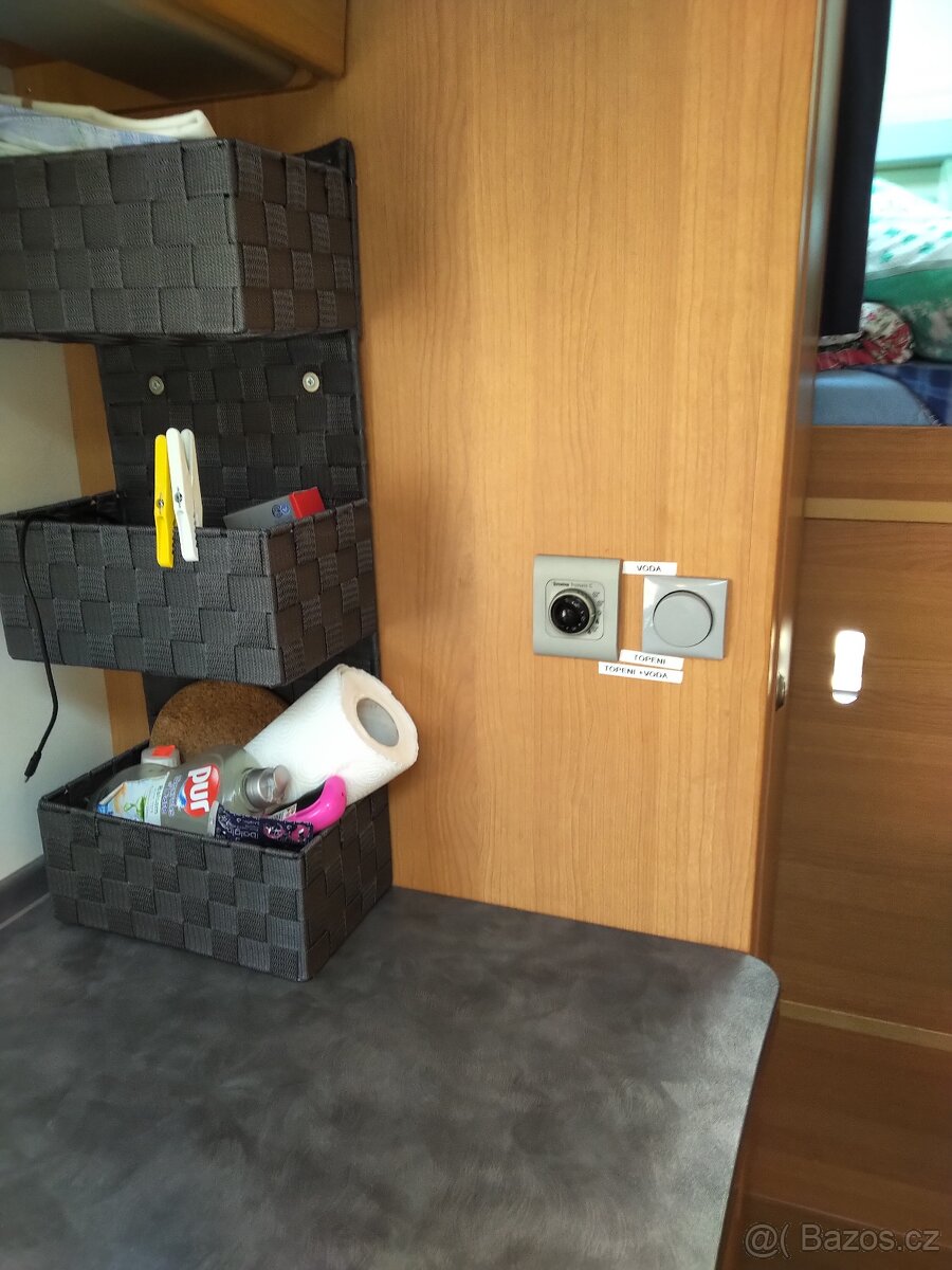 obytný automobil - 12