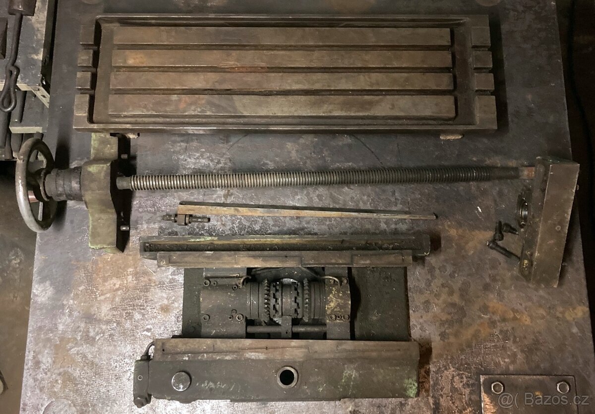 Univerzální frézka - 12