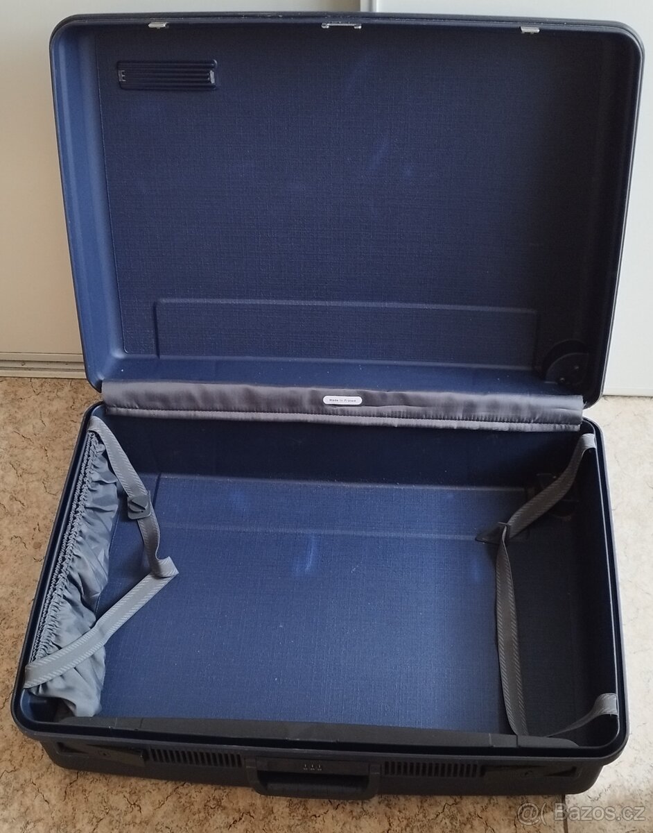 Kufry cestovní - 12