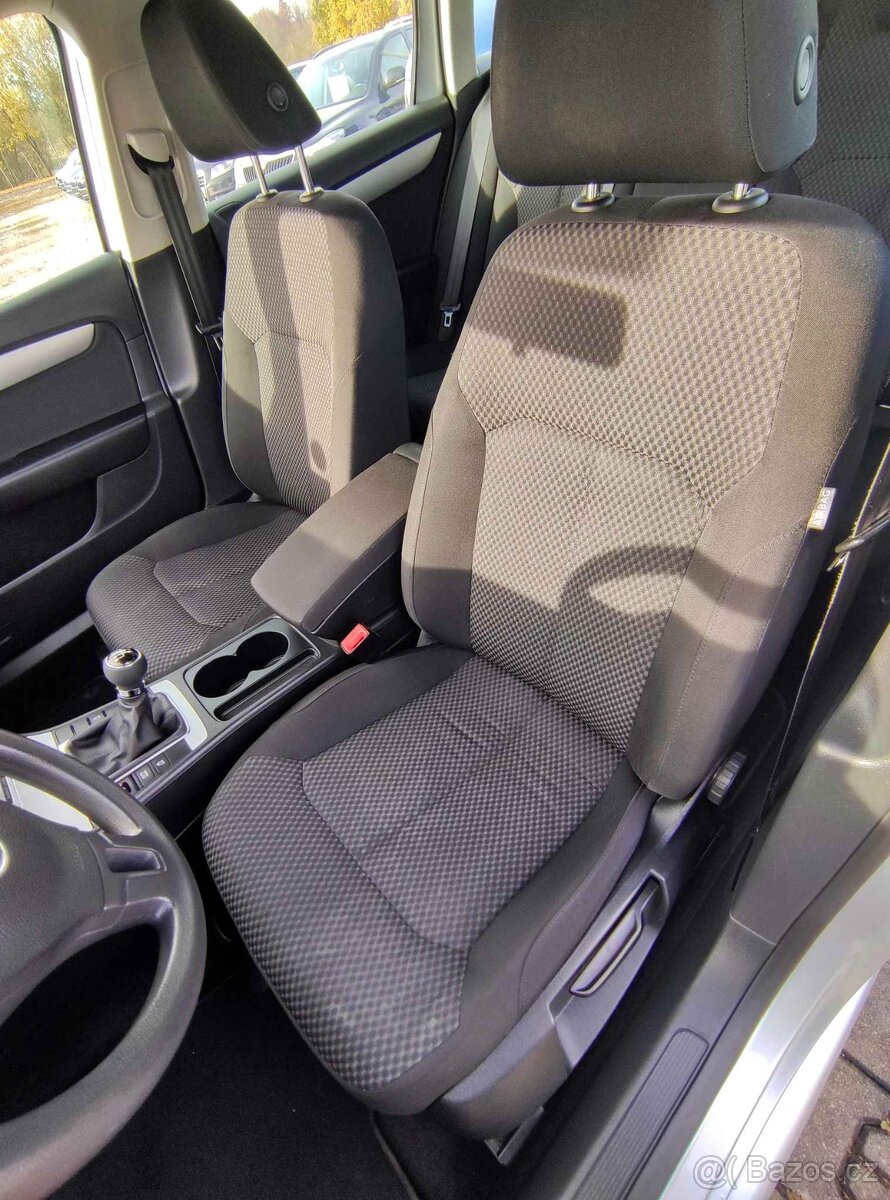 VOLKSWAGEN PASSAT 2.0 TDi 103 KW,VARIANT,6-KVALT,10x AIRBAG - 12