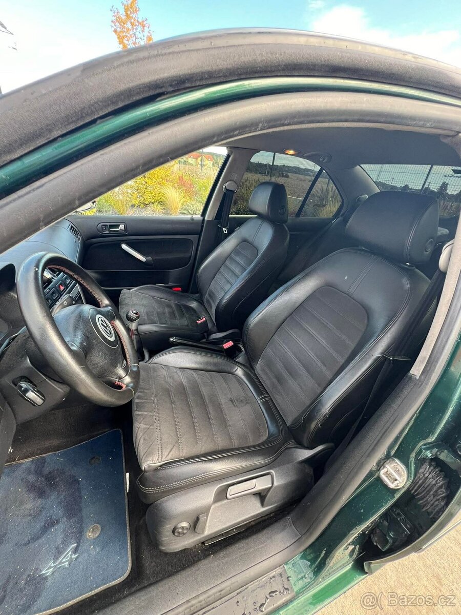 Wv Bora 2.3 vr5 110kw manuál - 12