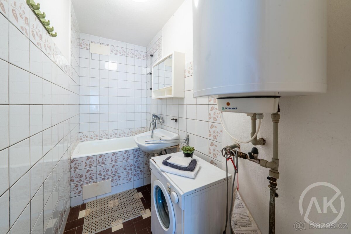 Prodej chaty na Čeladné - 12