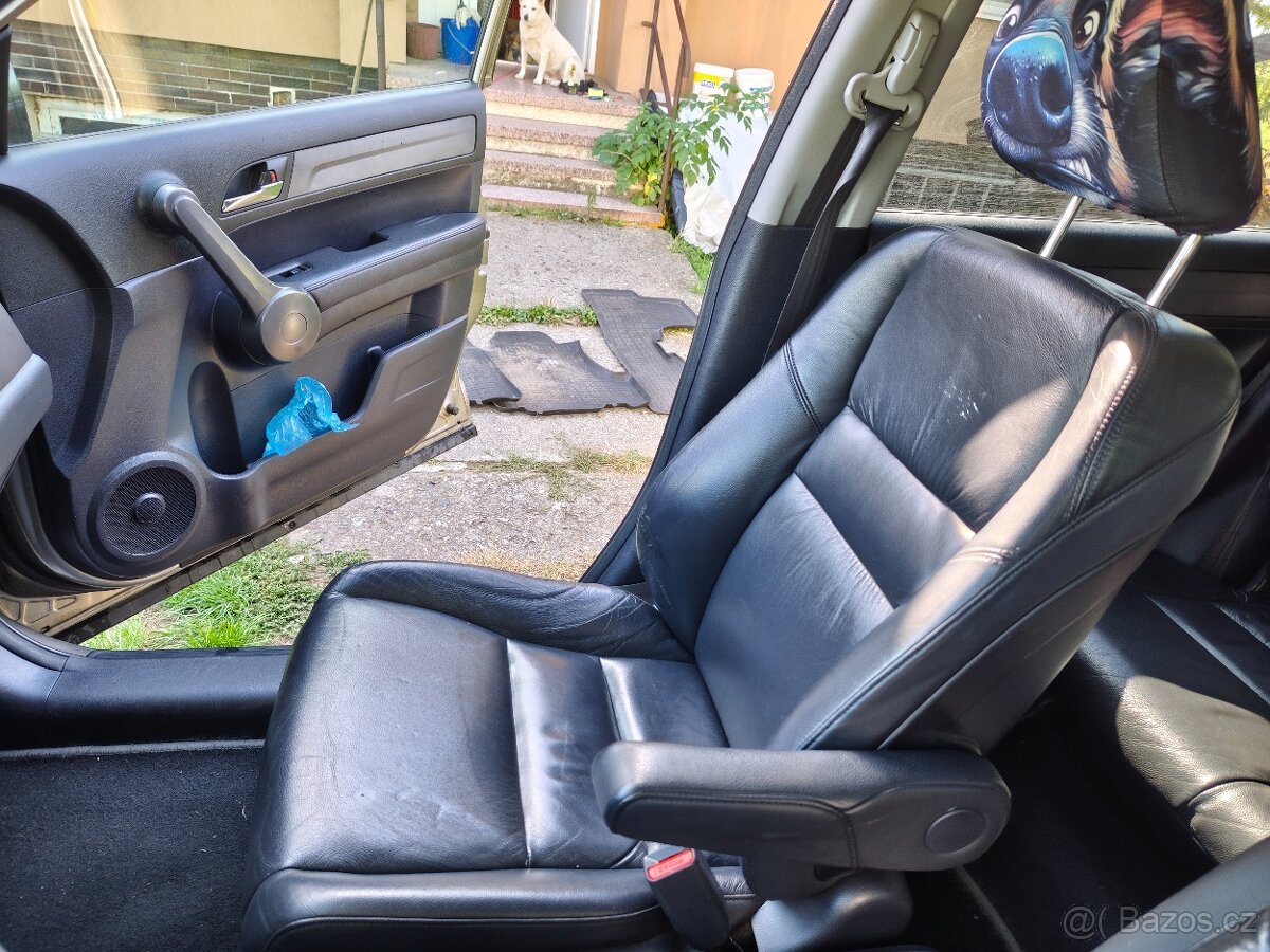 Prodám Hondu CRV 2,2 TDI 2006 - 12
