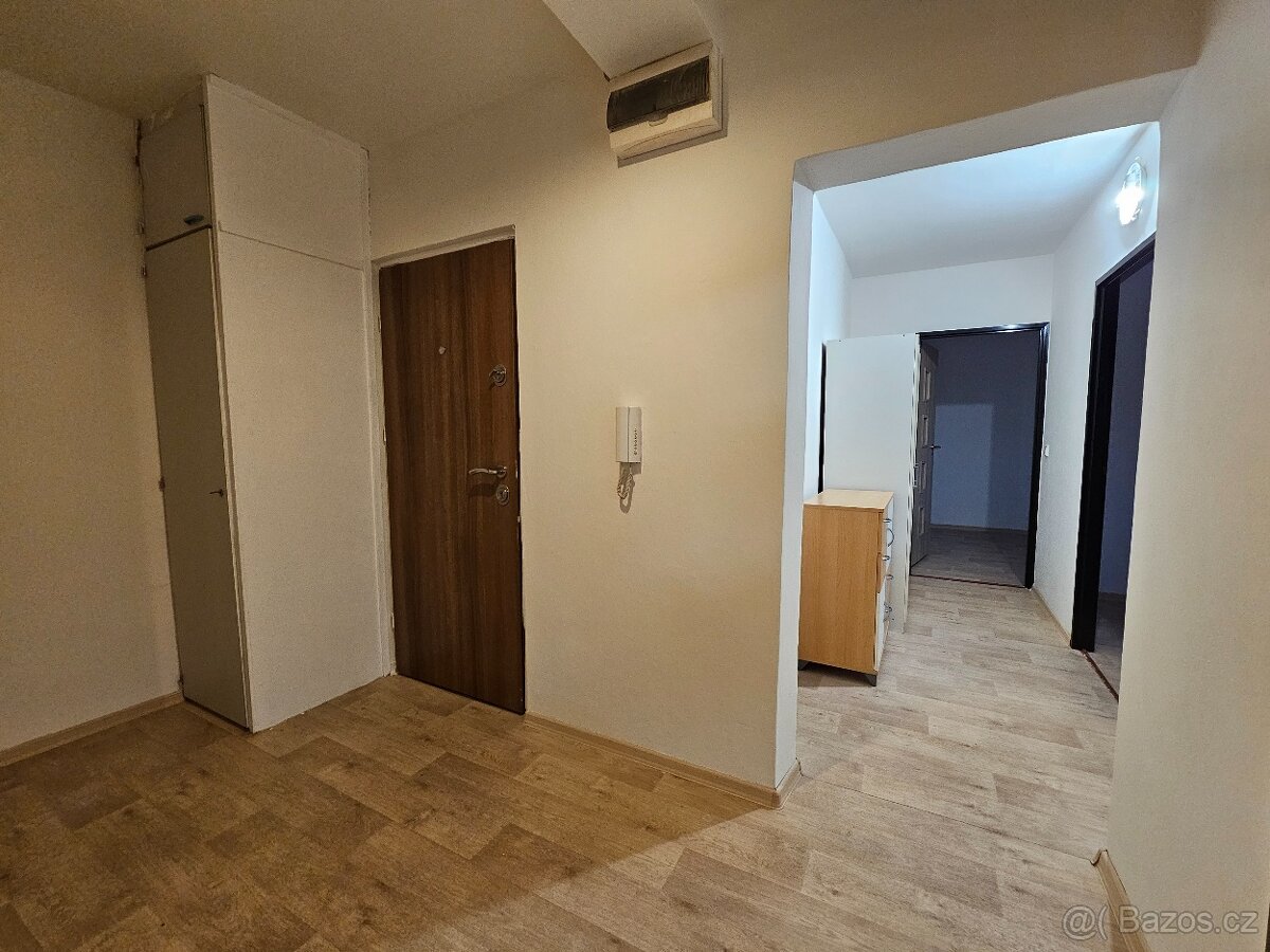 Pronájem bytu 3+1 s balkonem, Tyršova, Bělá pod Bezdězem - 12