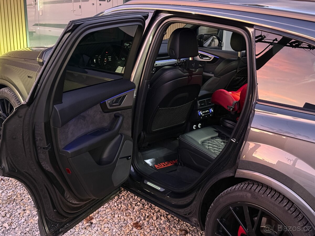 Audi SQ7 4.0 TDI Bose, Nočné videnie, Ťažné, 22”, Matrix - 12