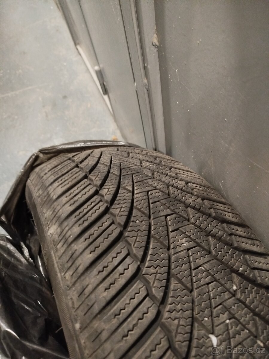 Zimni kola 205/55 R16 - 12