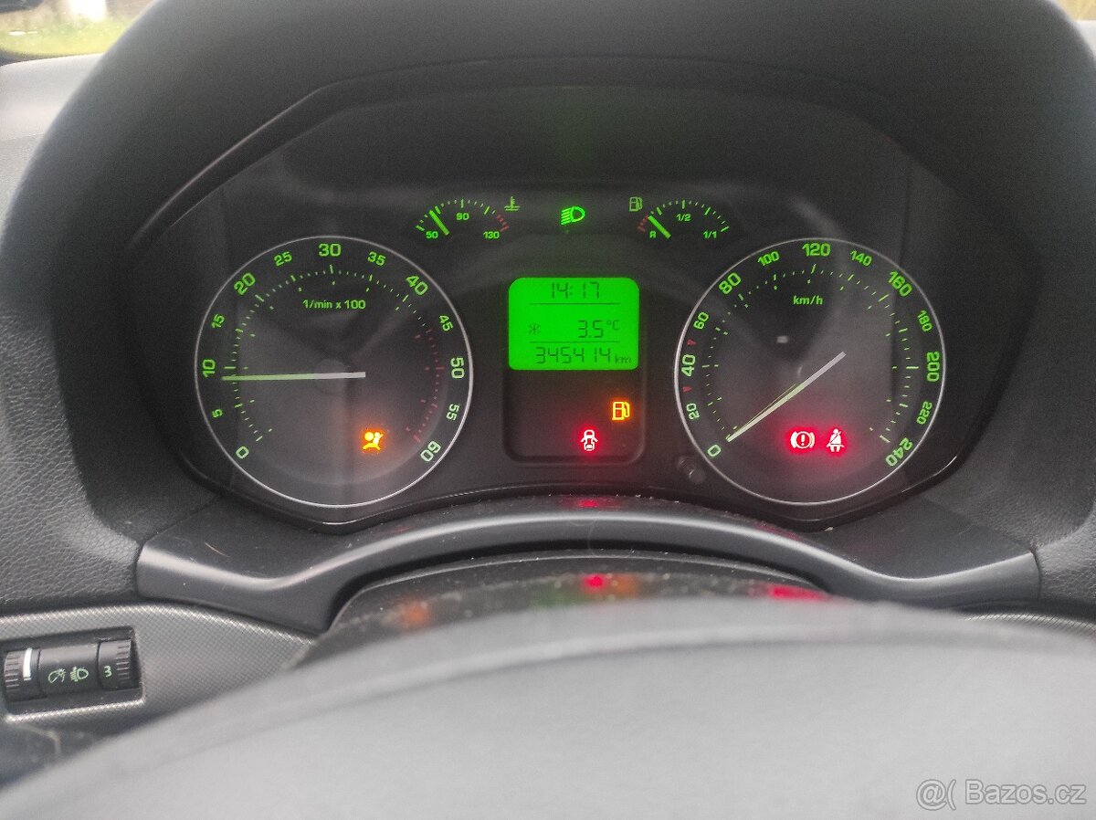 Škoda Octavia Combi 2 - 12