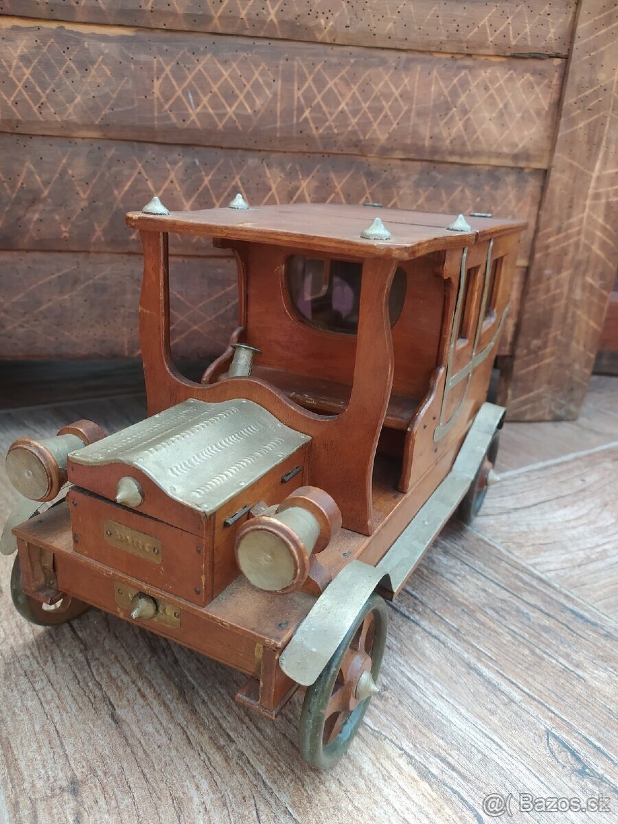 Drevené auto kazeta na cigary - 12