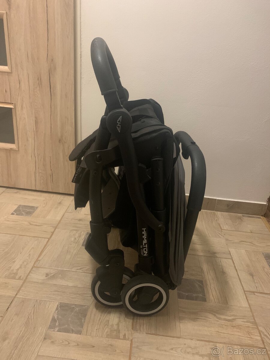 Kočárek HAMILTON R1 - 12