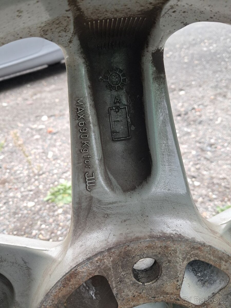 Zimní sada 225/50/17 5x114,3 - 12