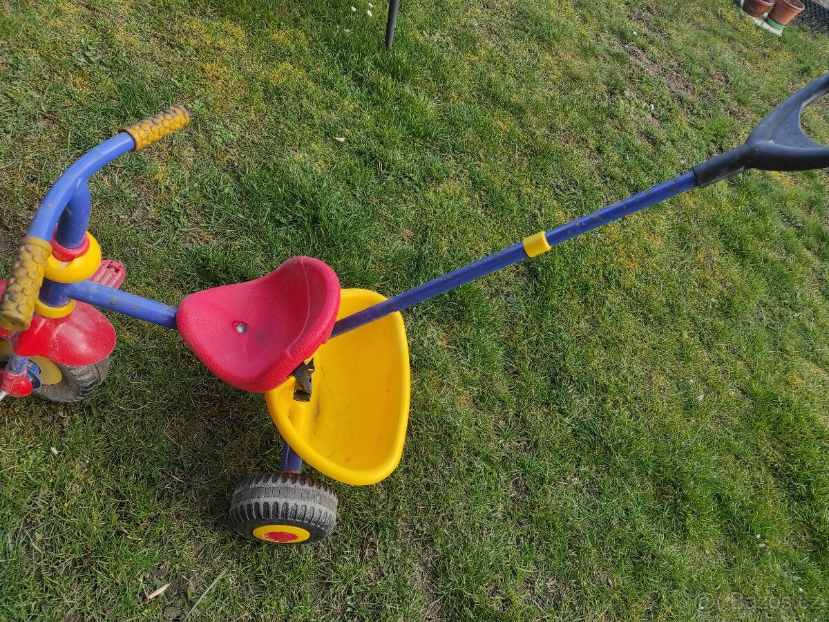 Tříkolka s vodící tyčí - 12