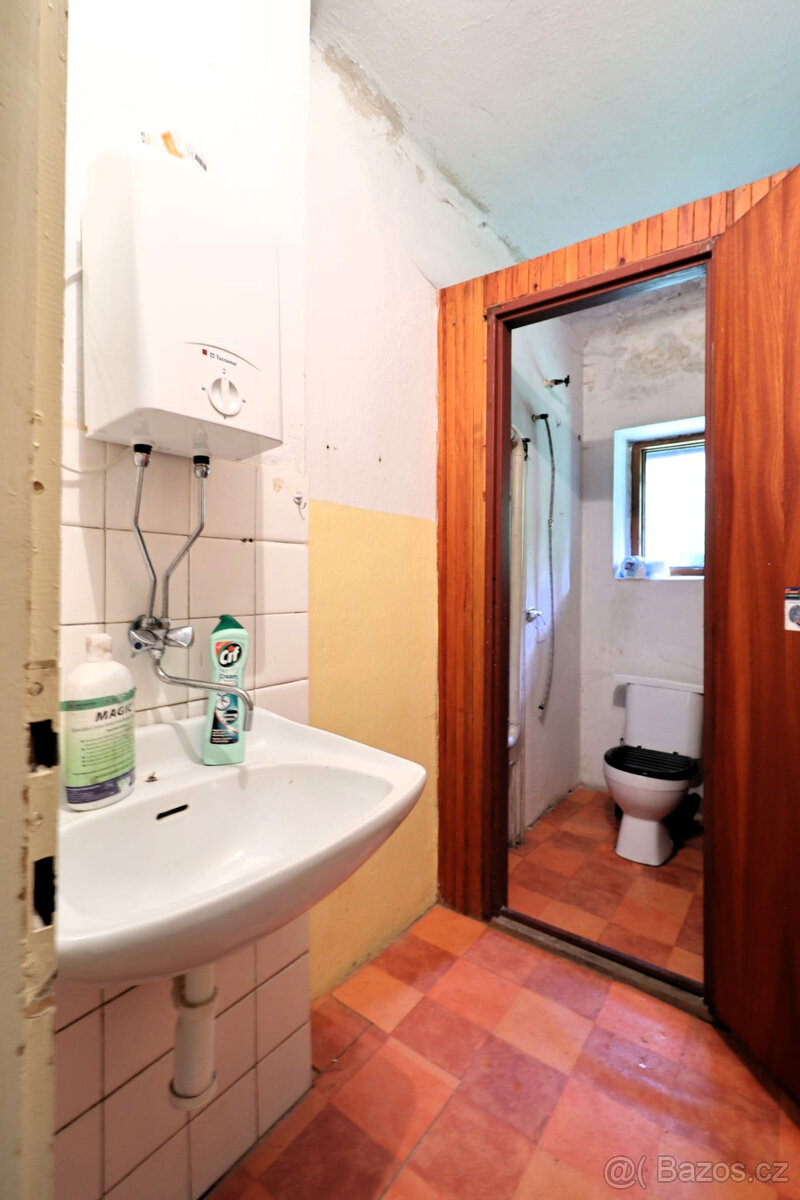 Prodej chalupy na šumavské samotě u Horní Vltavice - 12