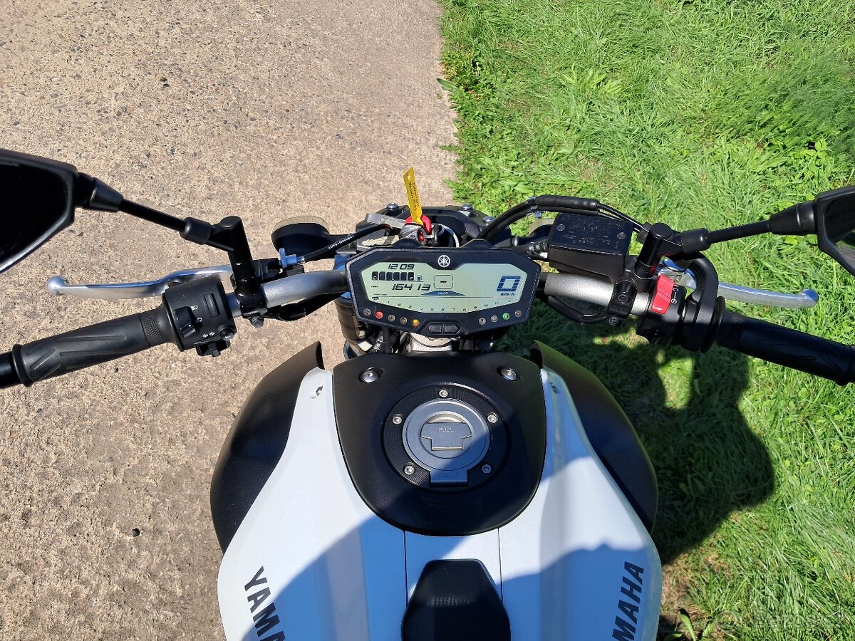 Yamaha MT-07 top stav - 12