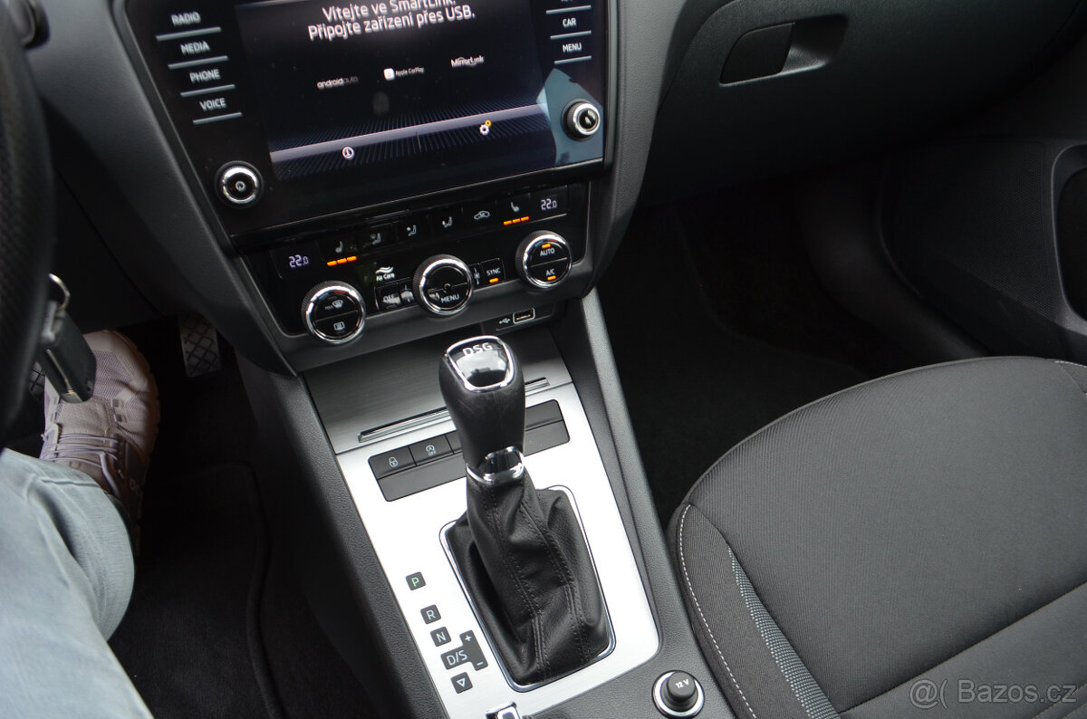 PRODÁM ŠKODA OCTAVIA 1.5TSI DSG CNG COMBI 2021 - 12