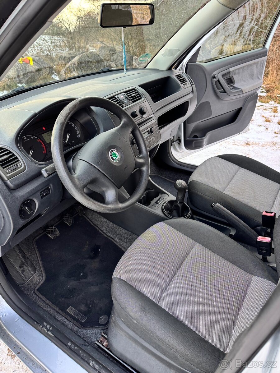 ŠKODA Fabia 2, 1.2, 1.majitel - 12