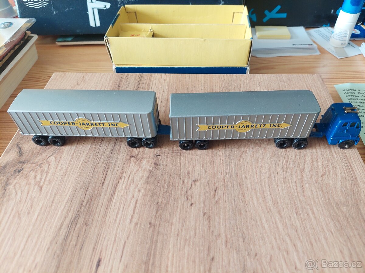 Matchbox INTER STATE DOUBLE FREIGHTER - 12