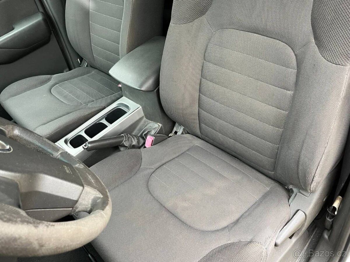 Nissan Pathfinder 2.5DDTi 4x4 - 12