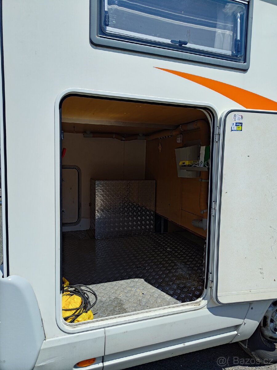 Ford Transit EURA MOBIL 411 - 12