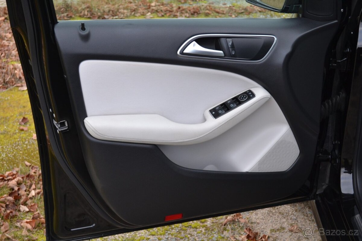 Mercedes-Benz Třídy B 180 CDI 7G-Tronic LED NAVI - 12