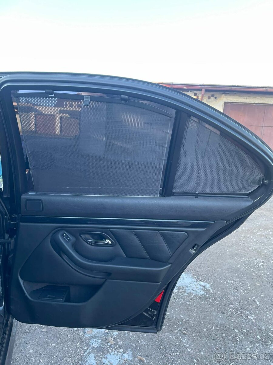 Bmw e39 528i tovární packet - 12