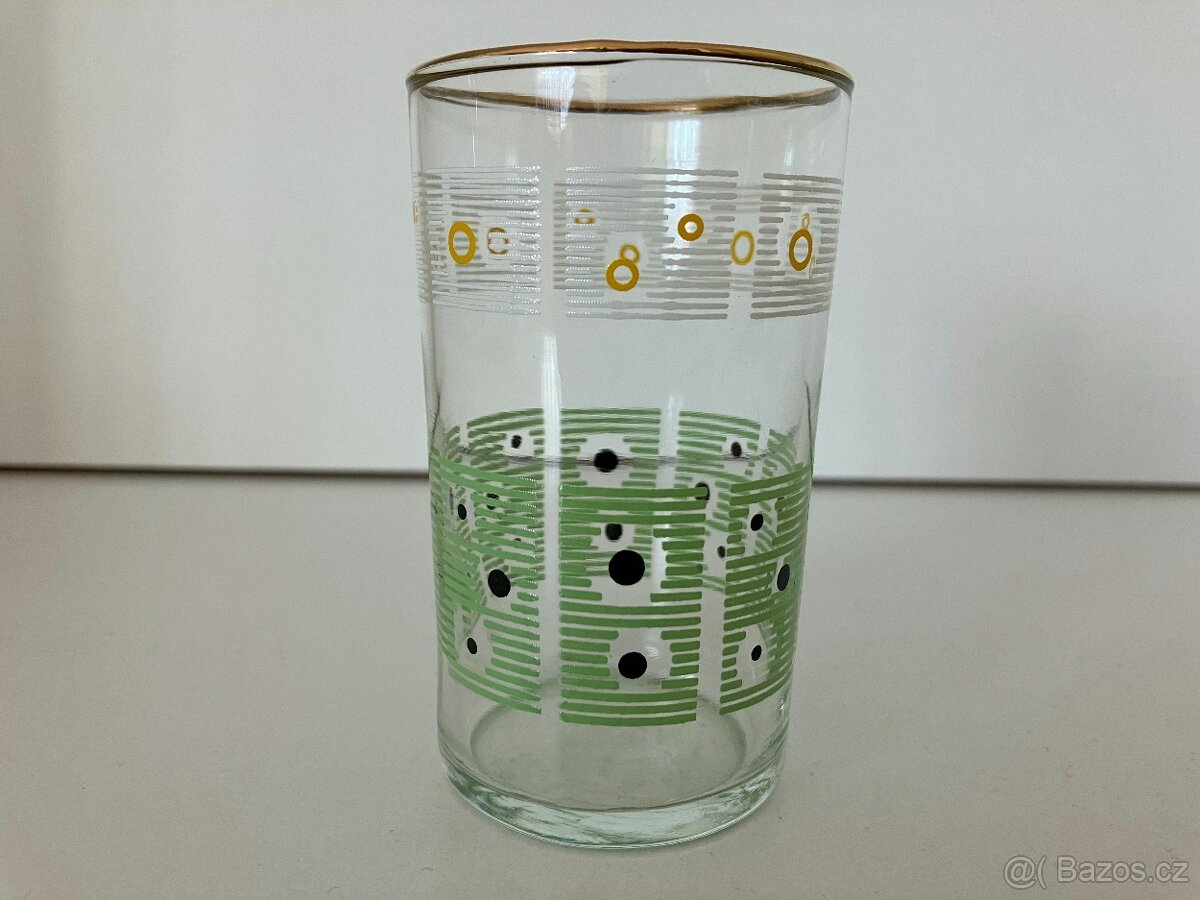 Skleničky různé/retro 0,1 l - 12