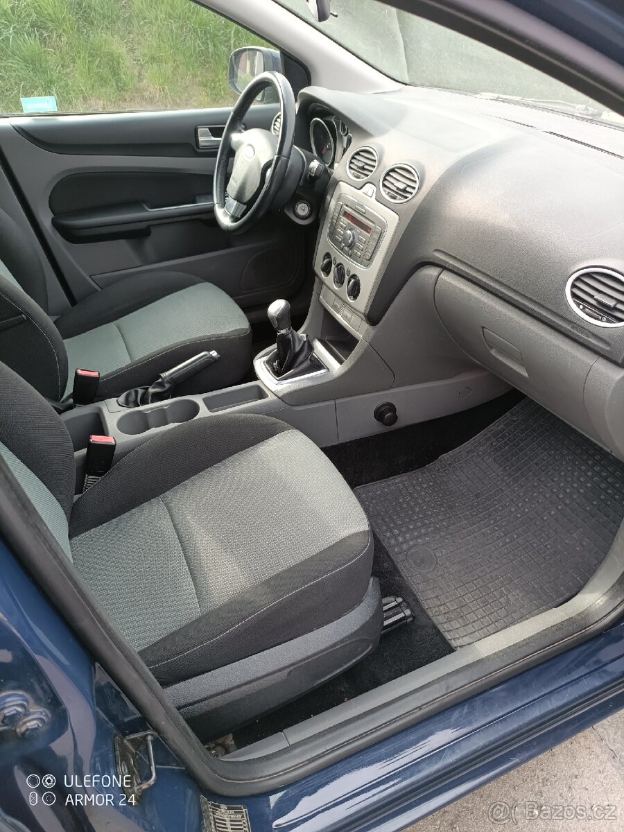 ford focus 1.6 74kw 99tis km - 12