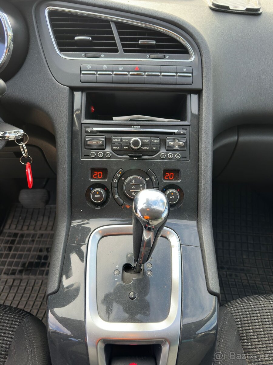 Peugeot 5008, Panorama, Automat - 12