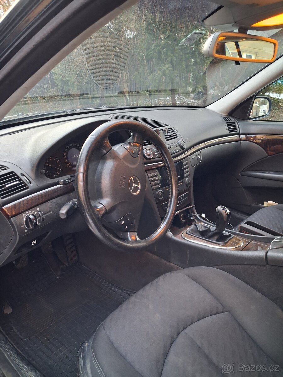 Mercedes E 220 cdi W 211 combi - 12