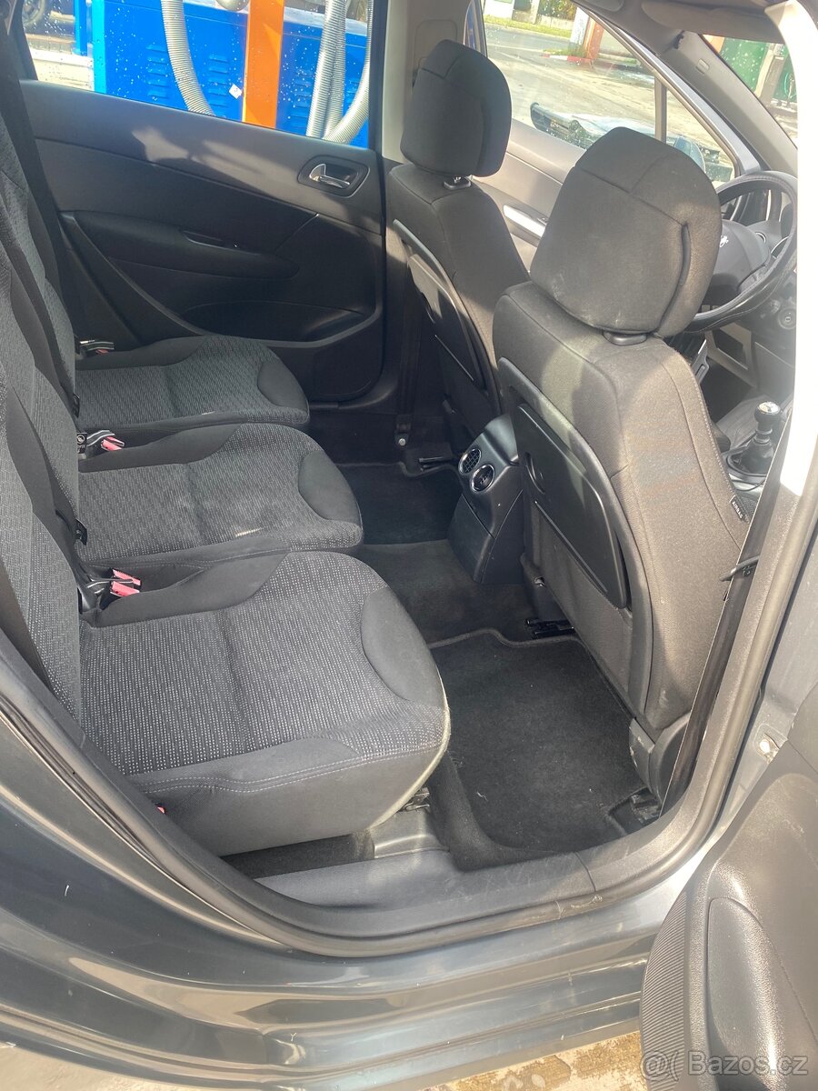 Peugeot 308SW 1,6HDI - 12