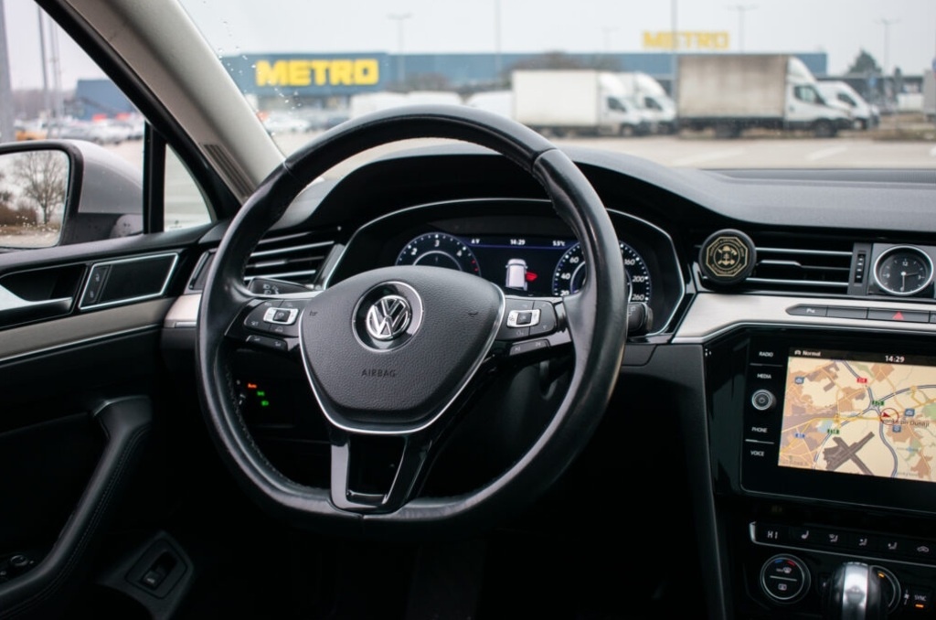 Volkswagen Passat Variant 2.0 BiTDI 240k Highline 4MOTION - 12