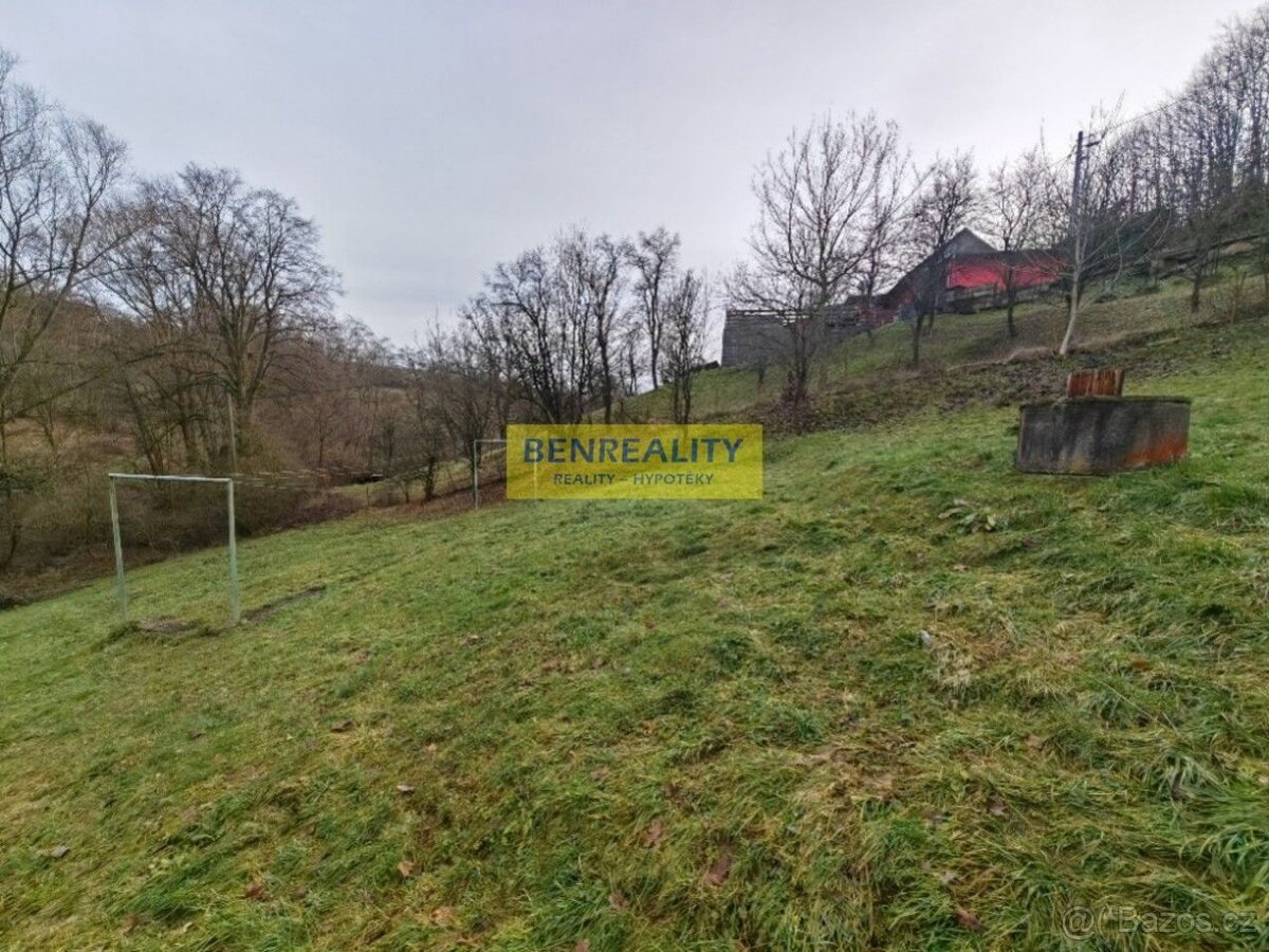 Exklusivní prodej - chata Zlín Štákovy Paseky 1293m2 - možno - 12