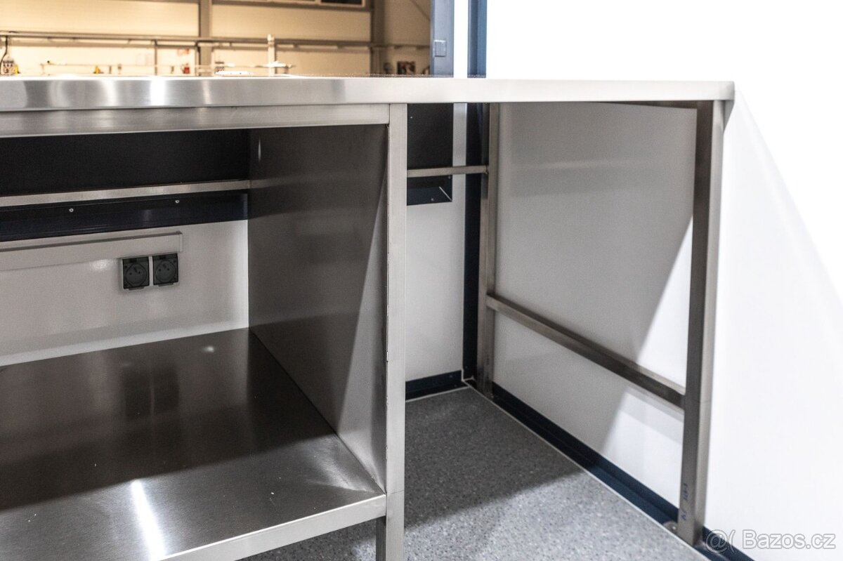 Gastro přívěs - 12