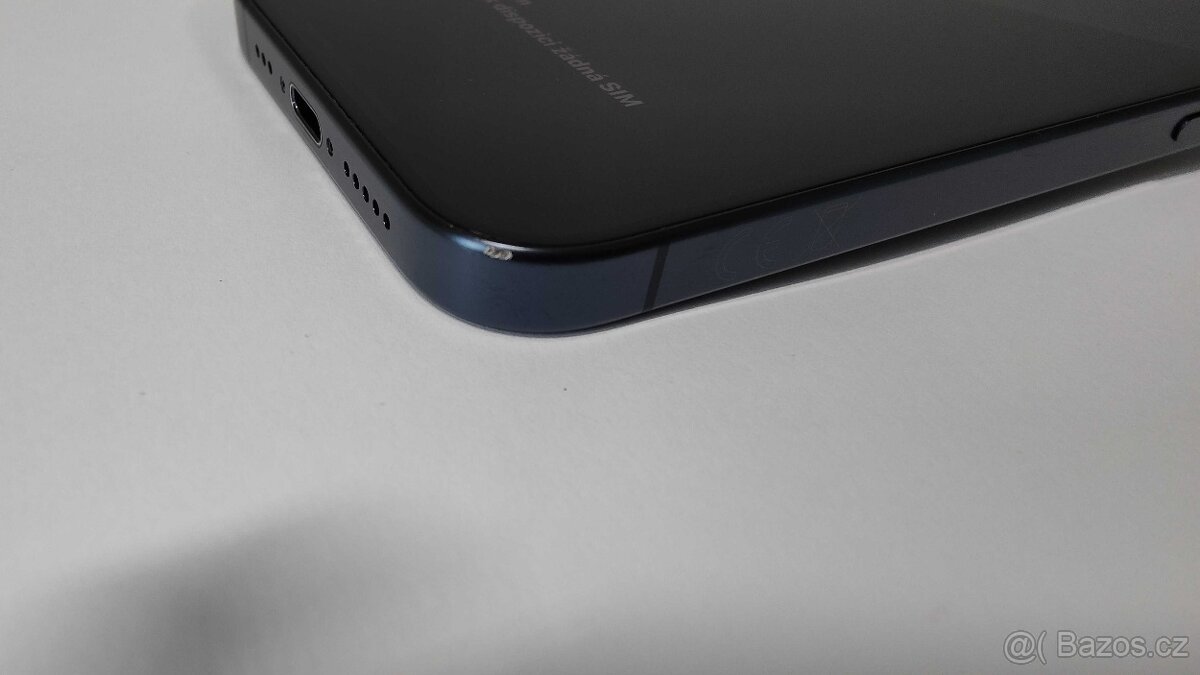 Apple iPhone 15 Pro 128GB, Blue Titanium - 12