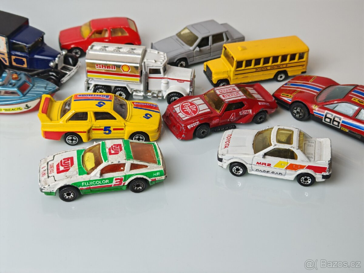 Autíčka Matchbox a jiné - 12