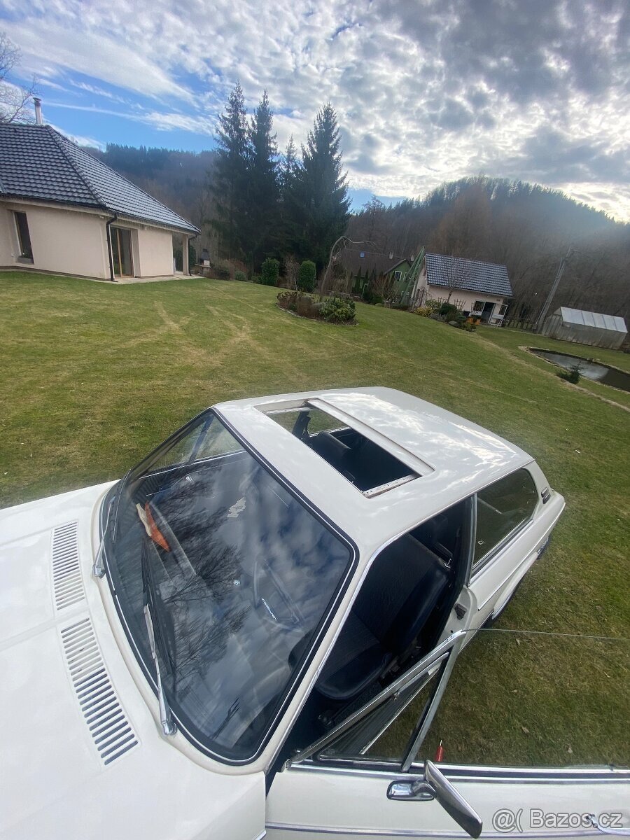 BMW 2002 tii touring - 12