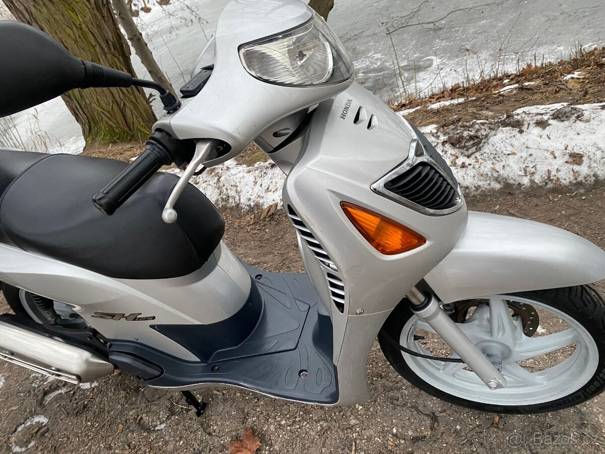 Honda SH 125 - 12