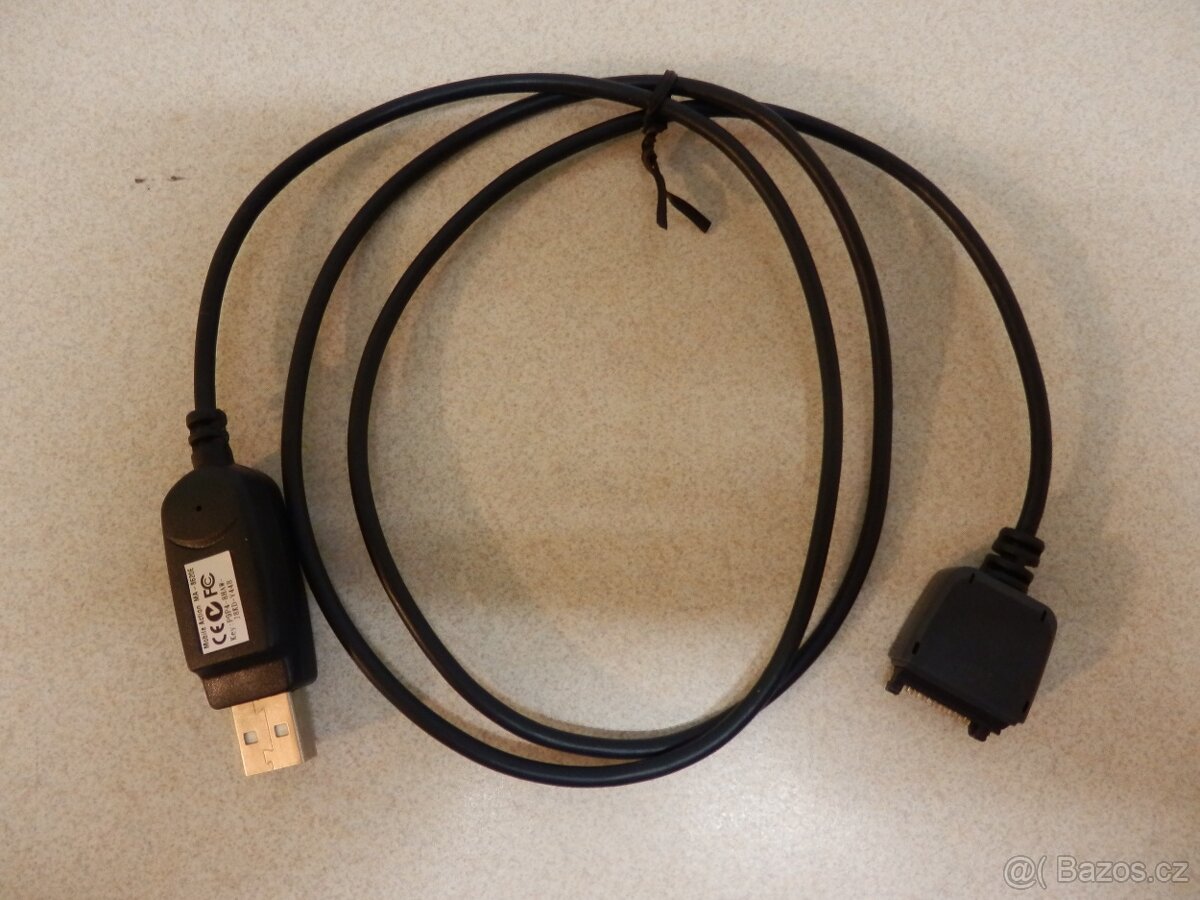 Různé kabely, nabíječky, sluchátka NOKIA nová... - 12