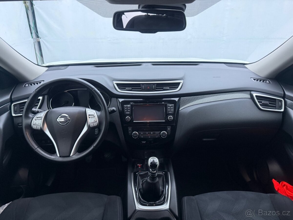 Nissan X-Trail, 1,6dCi 96kW, 4x4, DPH, ČR, 1.Maj - 12