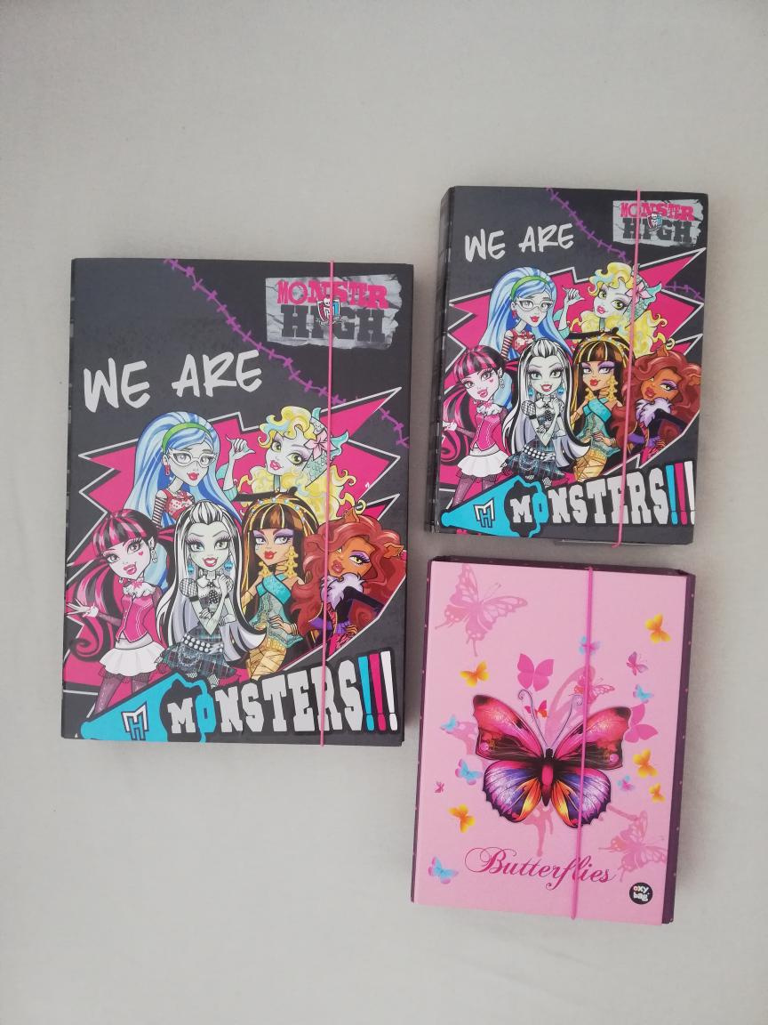 Prodám školní potřeby. - 12