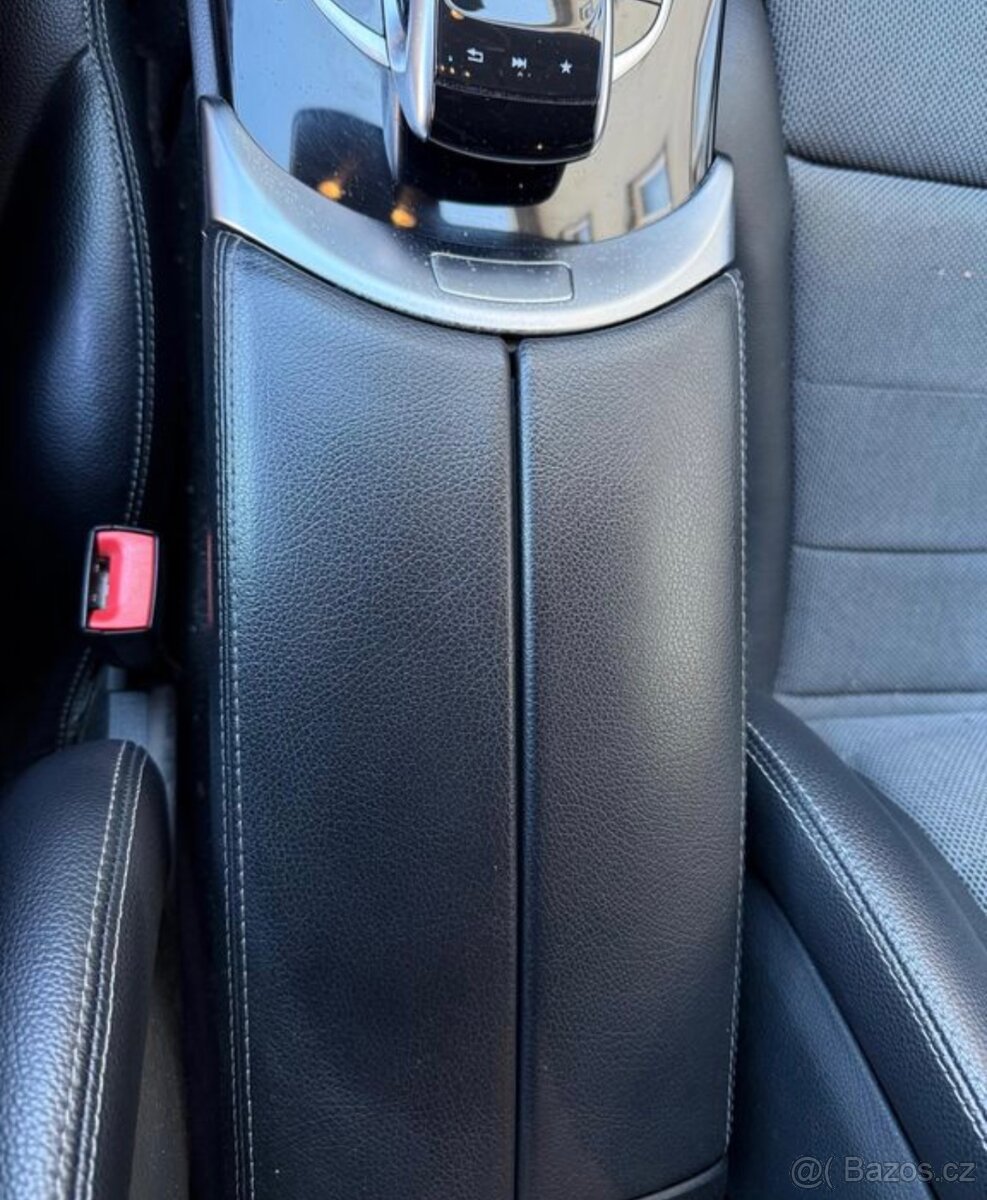 Mercedes Benz C220 - 12