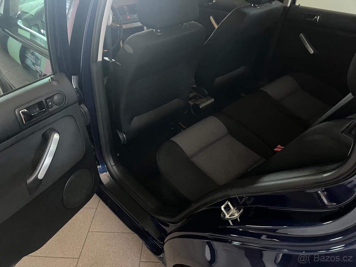 VW Golf IV 1.6i 77kw - 12