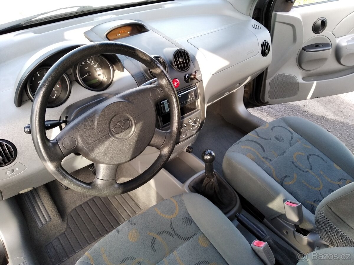 Chevrolet Kalos 1.2i pětidveřový. - 12