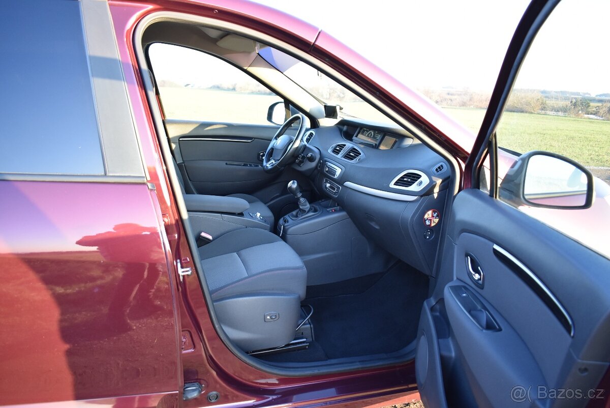 RENAULT SCENIC 1,2 TCE, PARIS, VÝHŘEV, KAMERA, 1. MAJITEL - 12