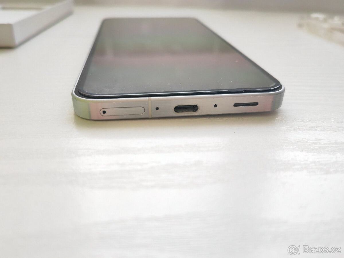 Samsung A56 5G 8/256 Gb - 12