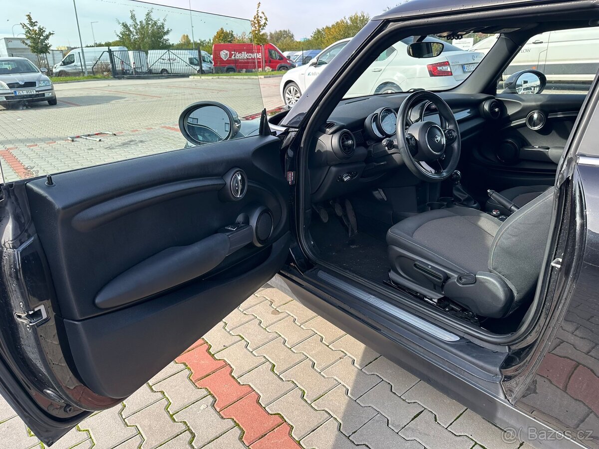 Mini cooper one 1.5 - 12