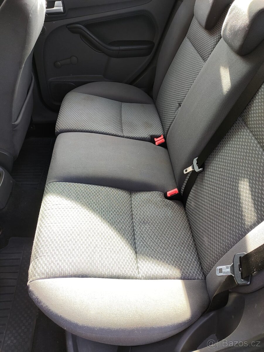 Ford Focus mk2, 1.6 74 kW, na ND - 12