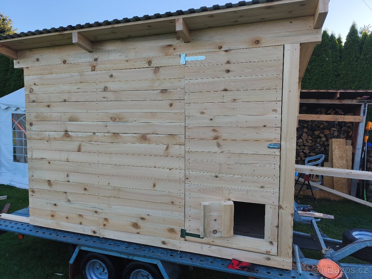Přístřešek pro kozy, ovce, poníka, kurník... - 12