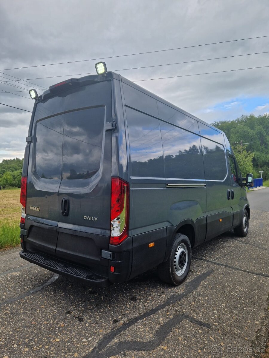 Iveco Daily 35S14 / 2022 / Automat - Himatic - 12