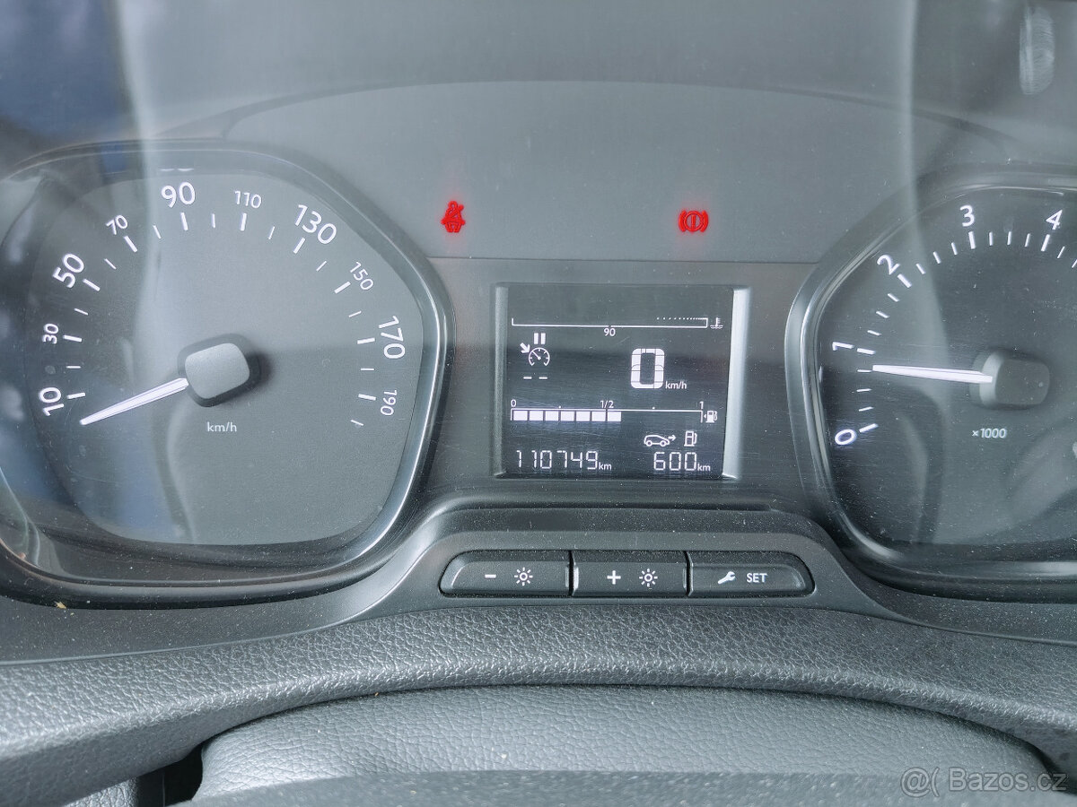 Opel Vivaro III 1.5 L1H1 - 12