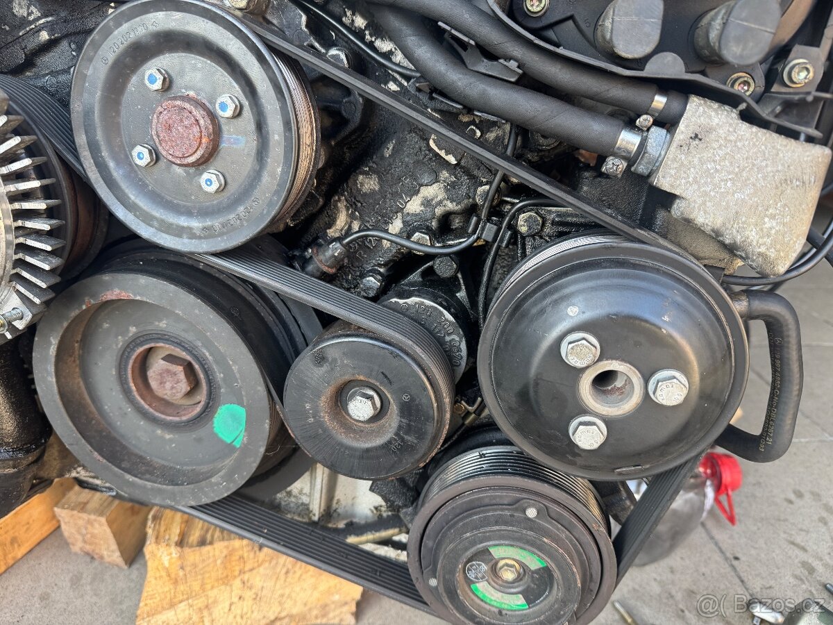 Mercedes W140 600 SE - 12